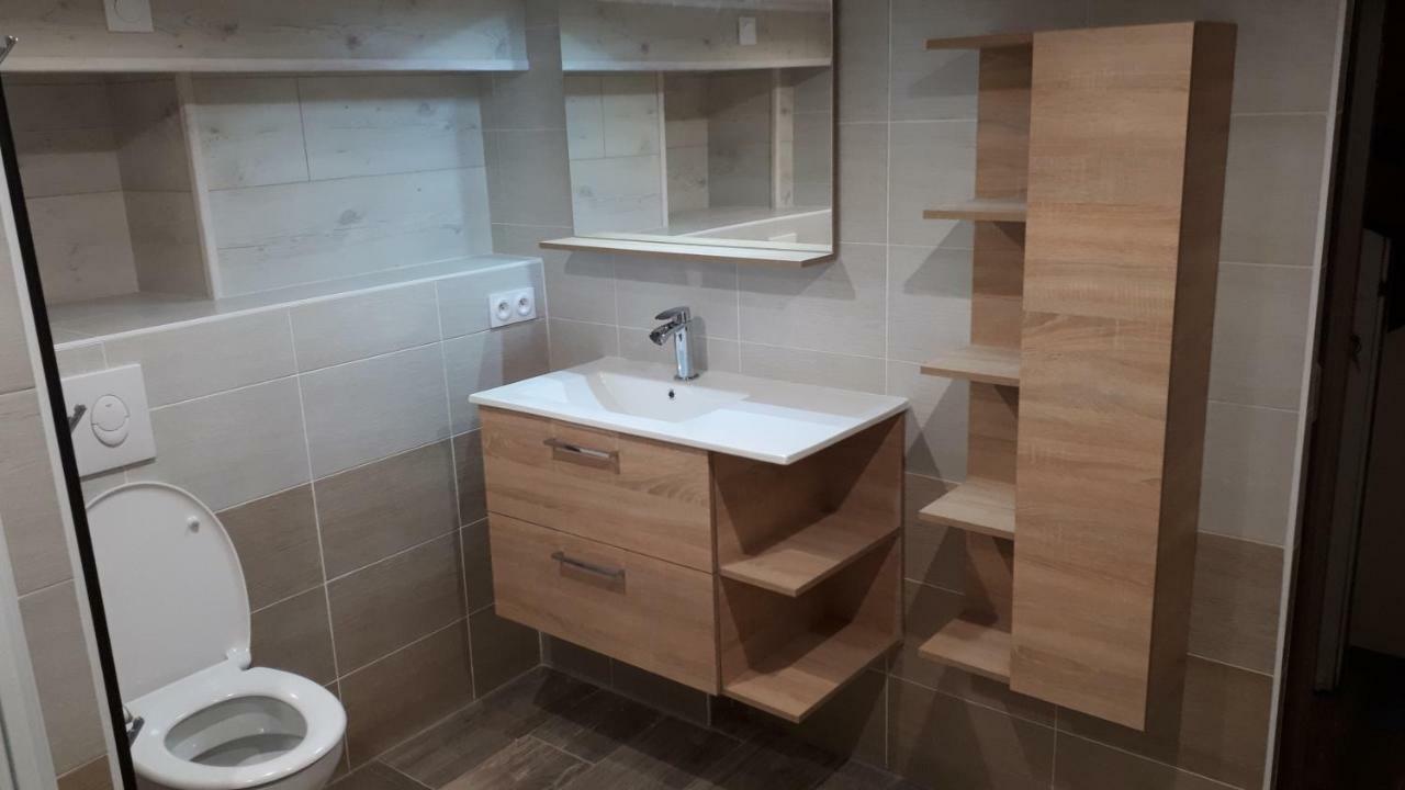 Apartamento Meublé Celtic Niederbronn-les-Bains Exterior foto